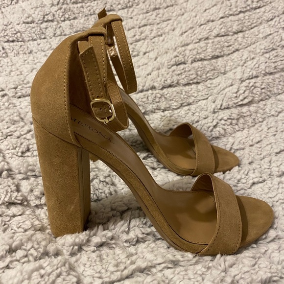 Merona Block Heels - Picture 2 of 5